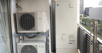 千葉県千葉市中央区「ブラウシア」でダイキン「EQN37VFVE」を設置～エアコン室外機を脱着～＜エコキュート交換工事例＞
